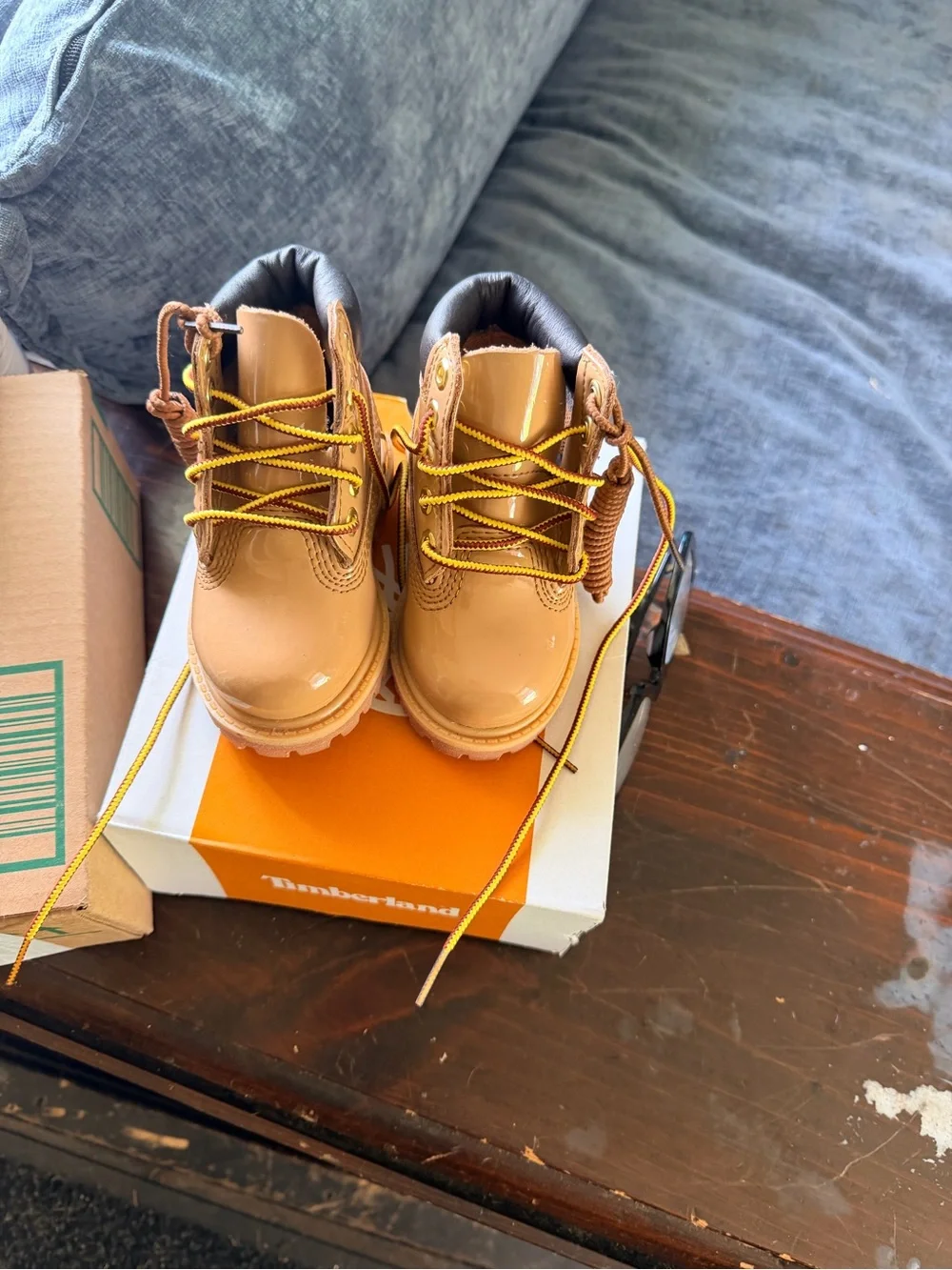 Timberland Kids Tan Patent Leather Lace-Up Boots with Black Collar